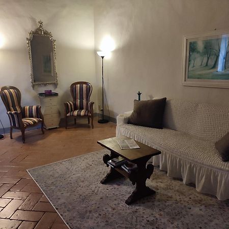 Otello Appartamento In Palazzo Storico - Palazzo Tolomei Florence Luaran gambar